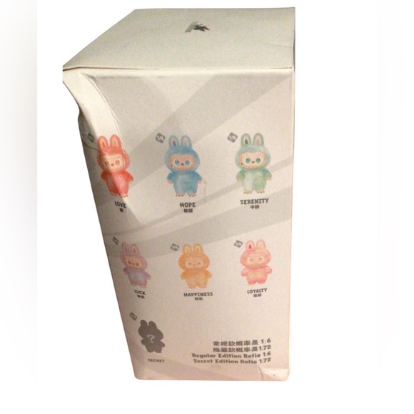 POP MART THE MONSTERS Big into Energy Series-Vinyl Plush Pendant Blind Box new - Picture 2 of 2